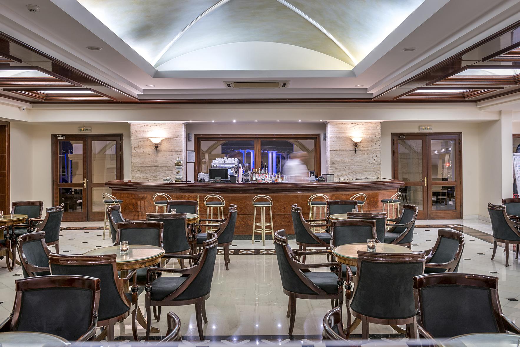 Mitsis Grand Hotel Rhodes City Екстер'єр фото The bar at the hotel