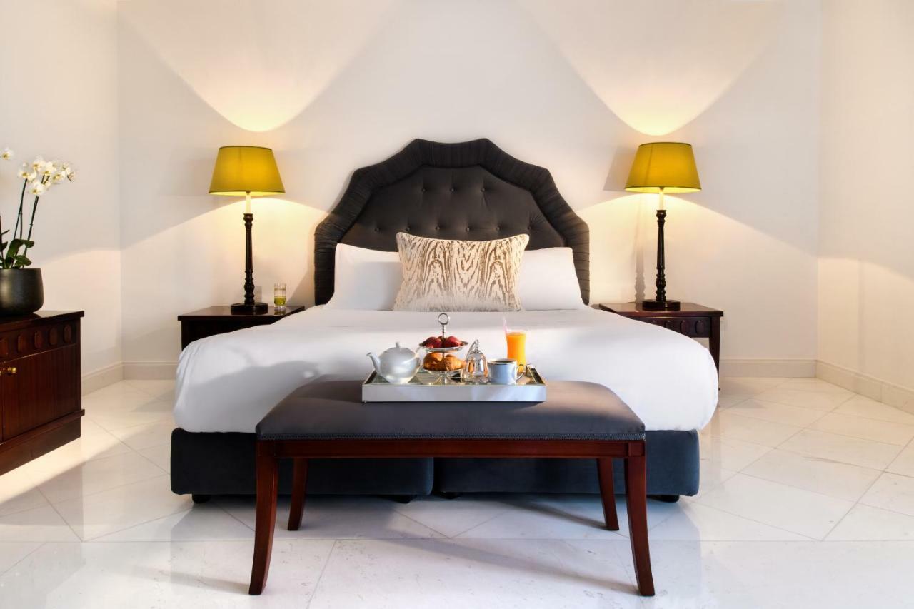 Mitsis Grand Hotel Rhodes City Екстер'єр фото A bedroom at the hotel
